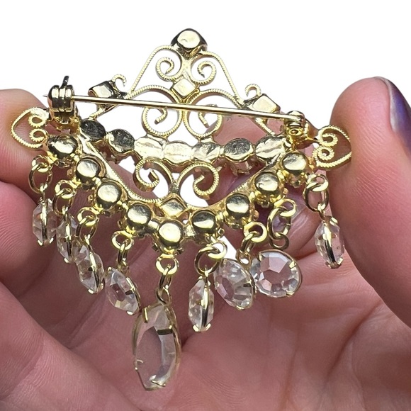 Vintage Gold Toned Crystal Broach - Picture 6 of 6